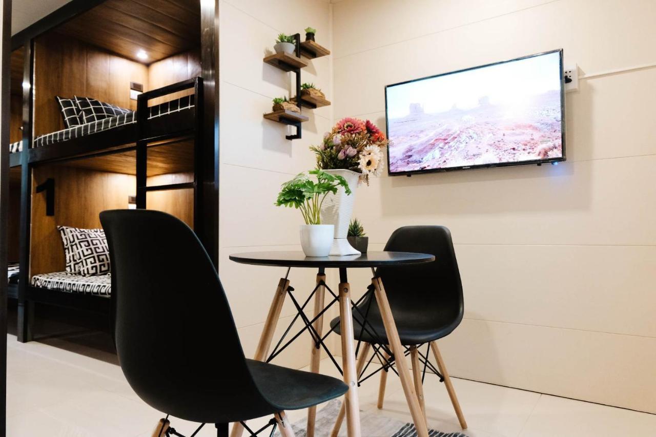 J & J Homestay Корон Екстериор снимка